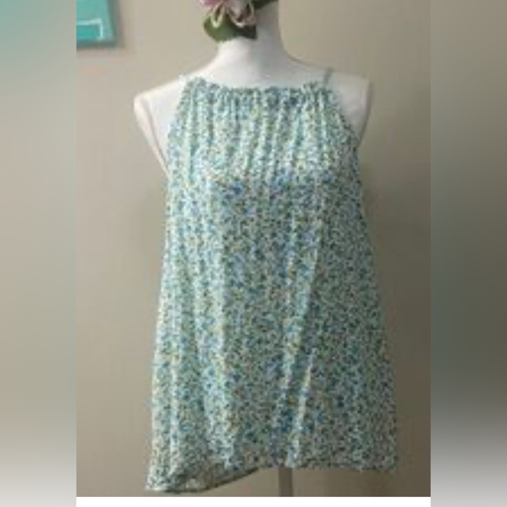 Time and Tru Floral Print Sleeveless Blouse